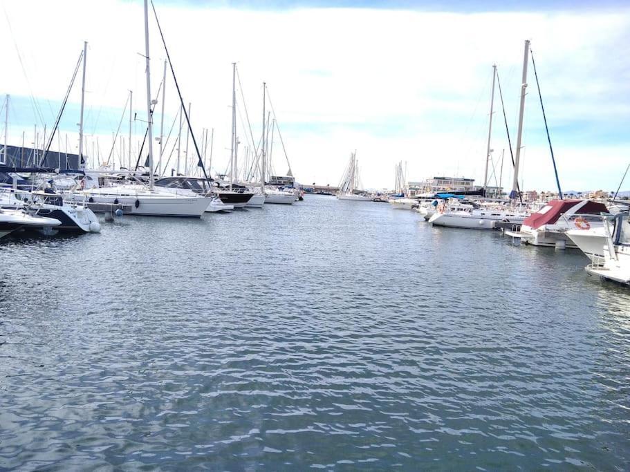 Apto Con Terraza Y 2 Dormitorios. 600 Megas Wifi. Santa Pola Esterno foto